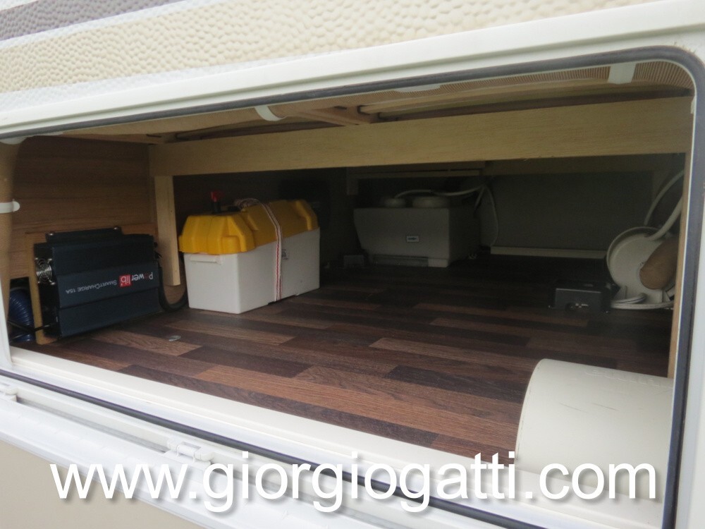 Weinsberg Caraone 390 con MOOVER