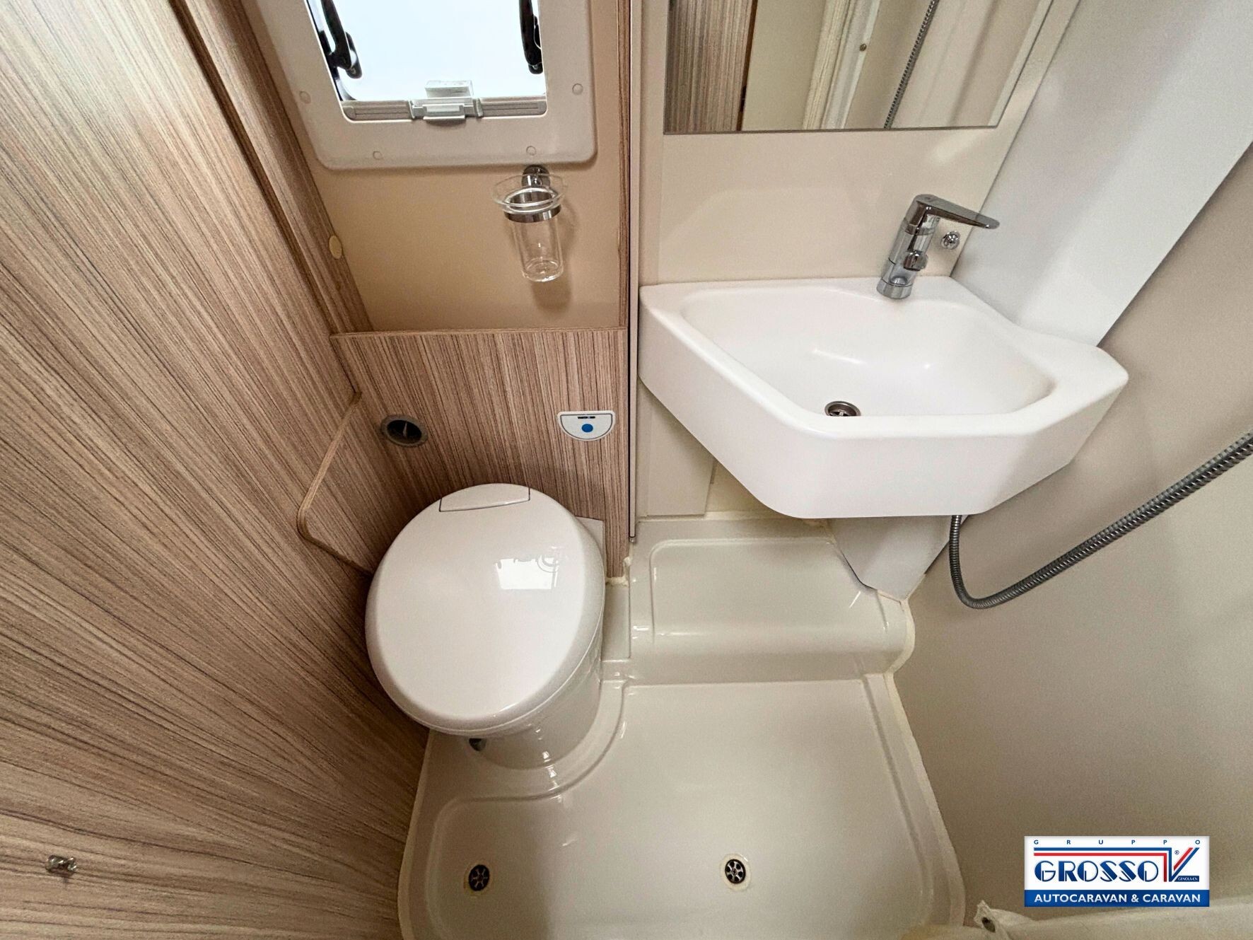 Elnagh T LOFT 529