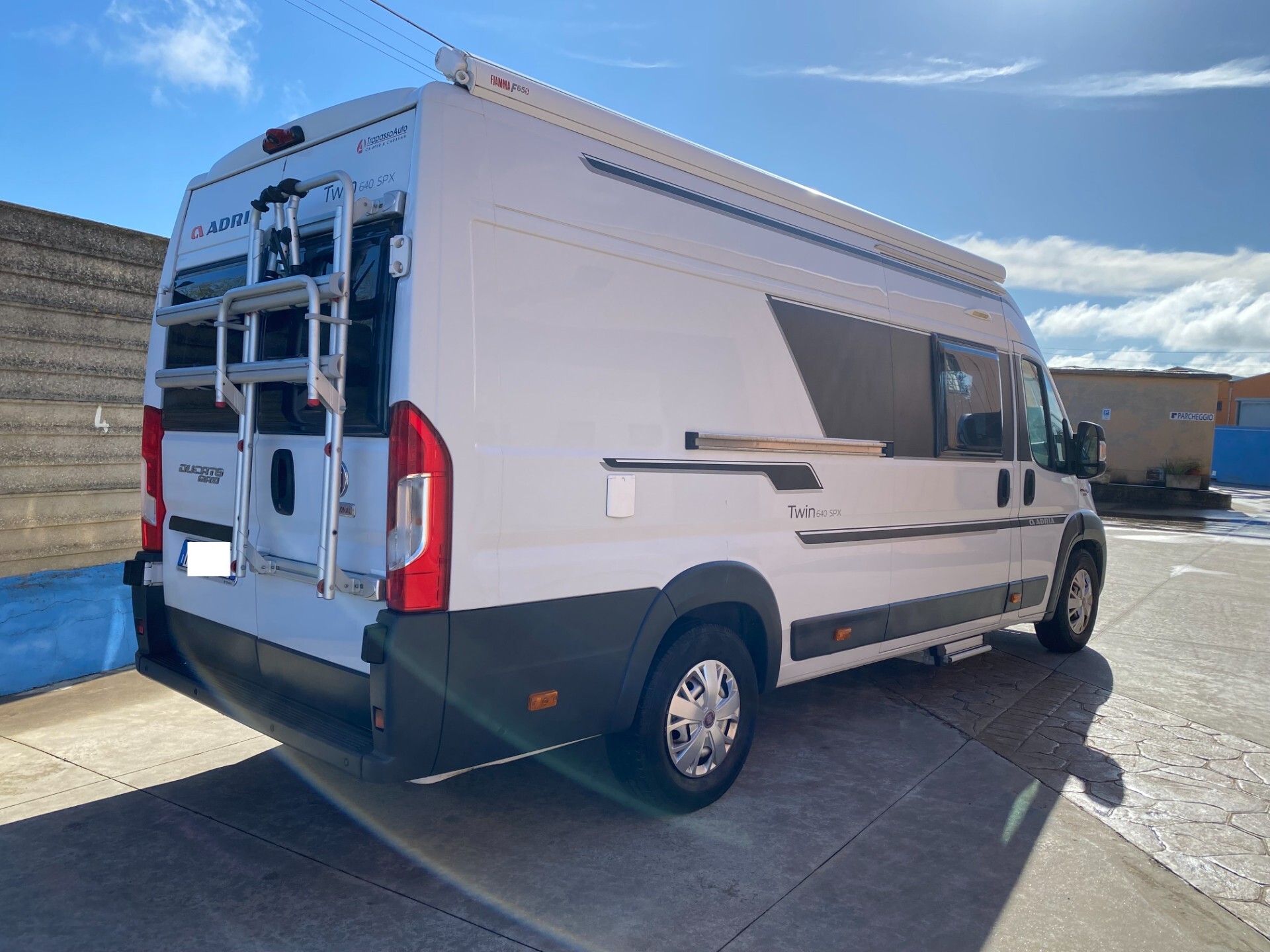 Adria Twin Plus 640 SPX