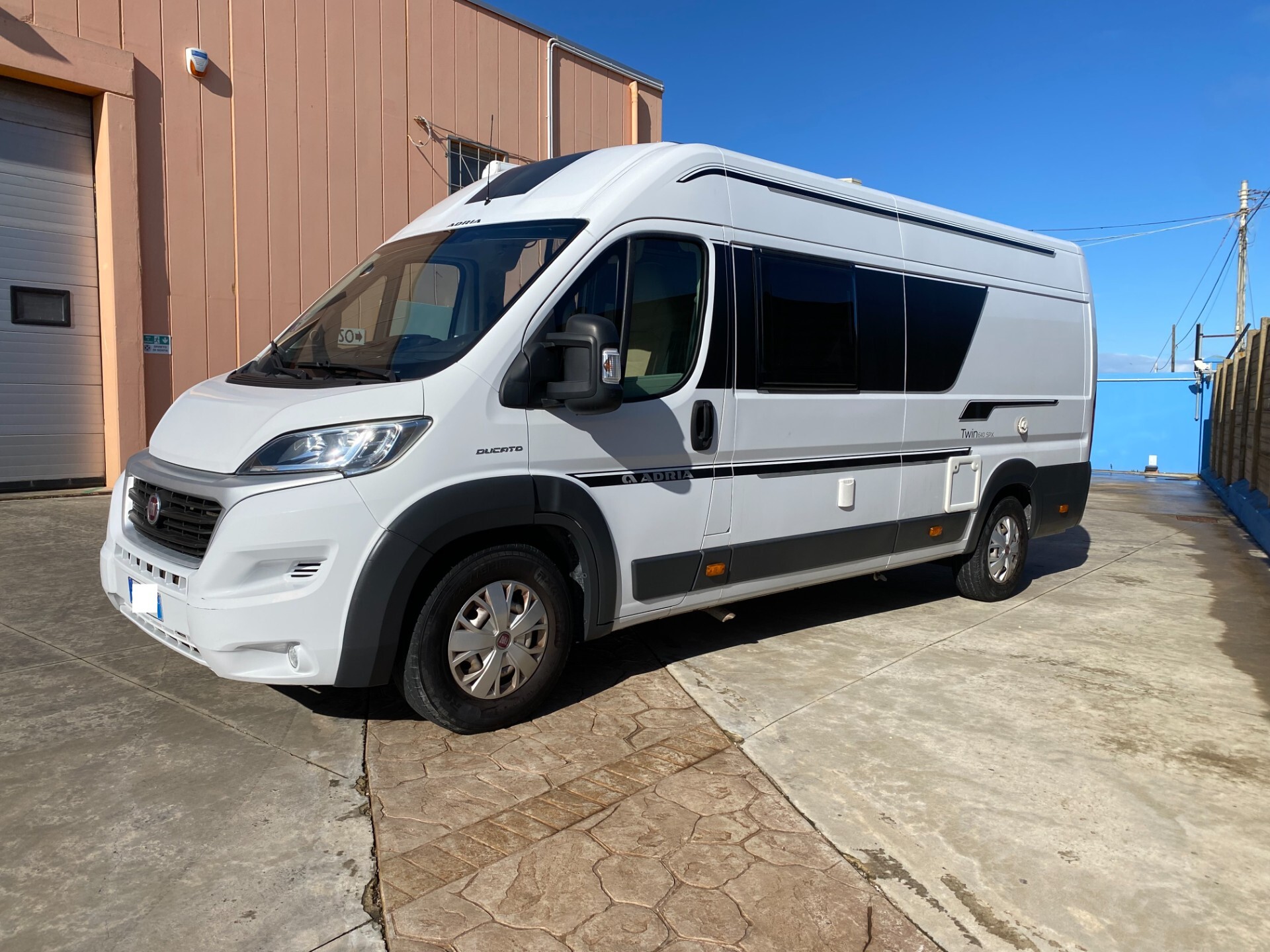 Adria Twin Plus 640 SPX