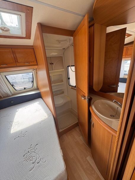Hobby PRESTIGE 495