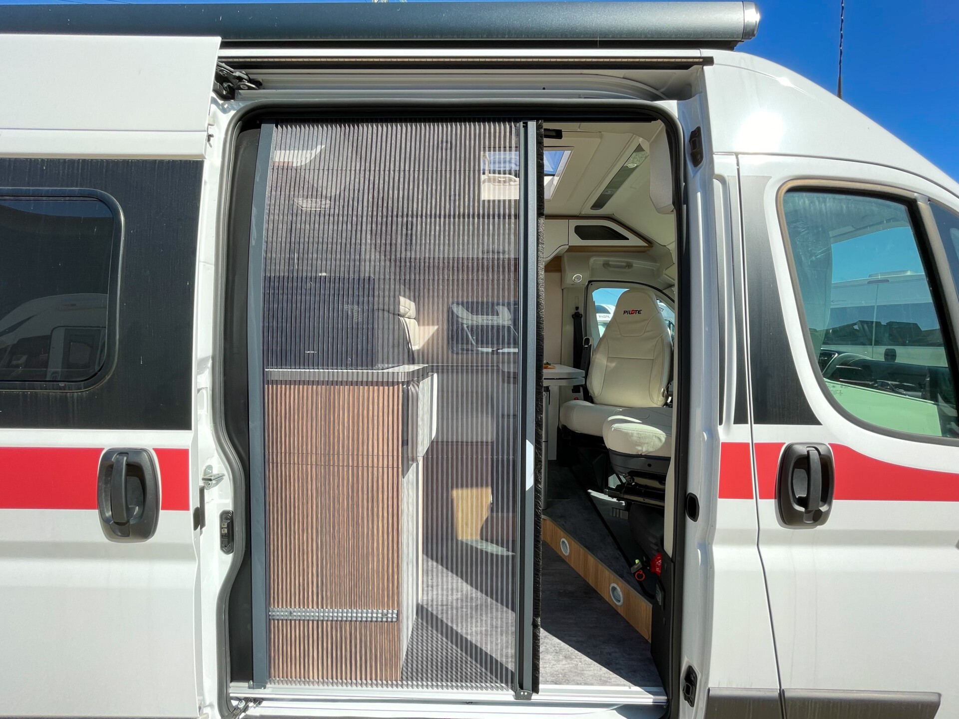 Pilote v600g furgonato