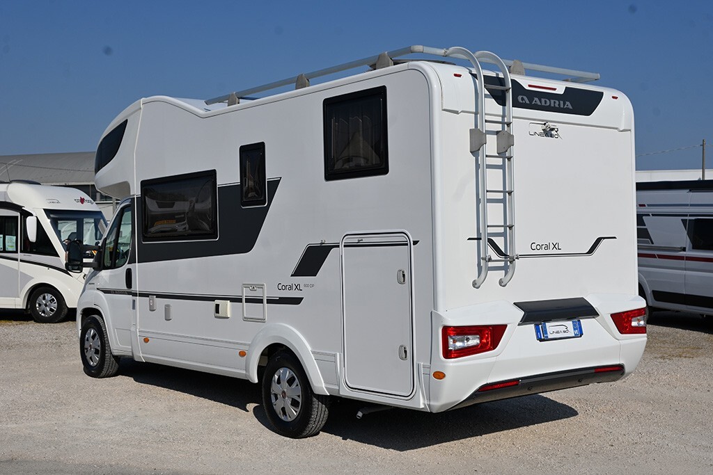 Adria Coral XL Axess 600 DP 6 posti omologati