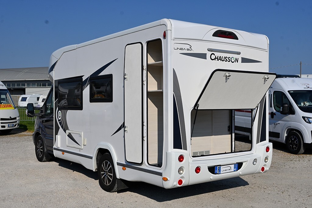 Chausson Welcome 610 maxi zona giorno