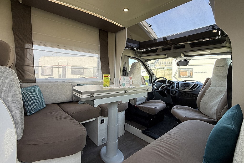Chausson Welcome 610 maxi zona giorno
