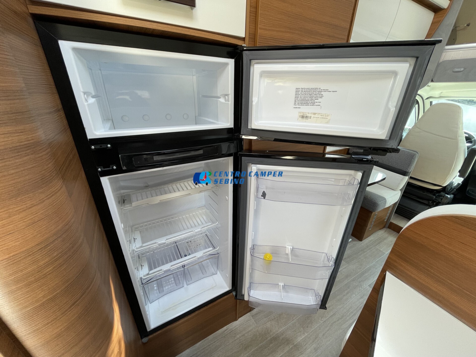 Elnagh Baron 22 camper mansardato 7 posti 6,99 mt