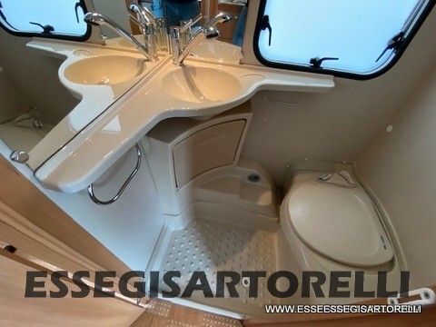 Caravelair AMBIANCE STYLE 440 MOVER MAMMUT 1.050 K