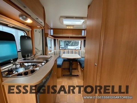 Caravelair AMBIANCE STYLE 440 MOVER MAMMUT 1.050 K