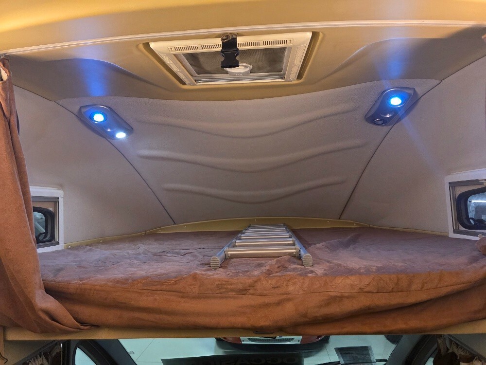 CAMPER ROLLER TEAM PEGASO GARAGE LIVING
