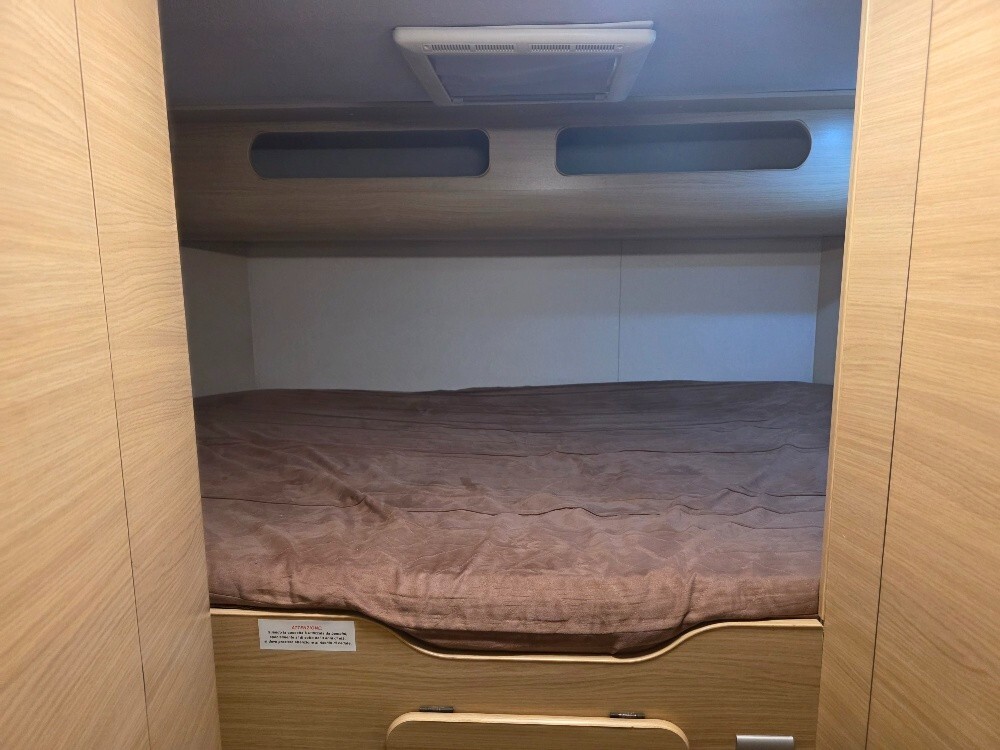 CAMPER ROLLER TEAM PEGASO GARAGE LIVING