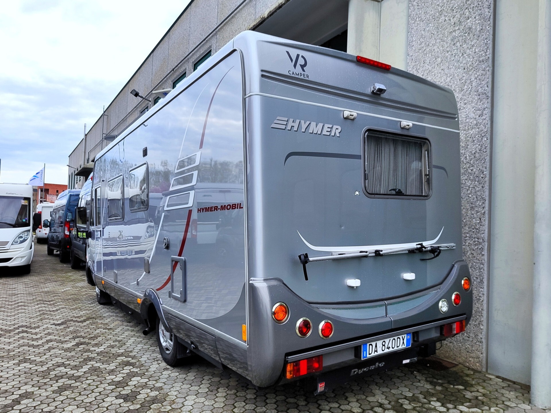 Hymer/eriba B 654 Legend Motorhome con letto alla 