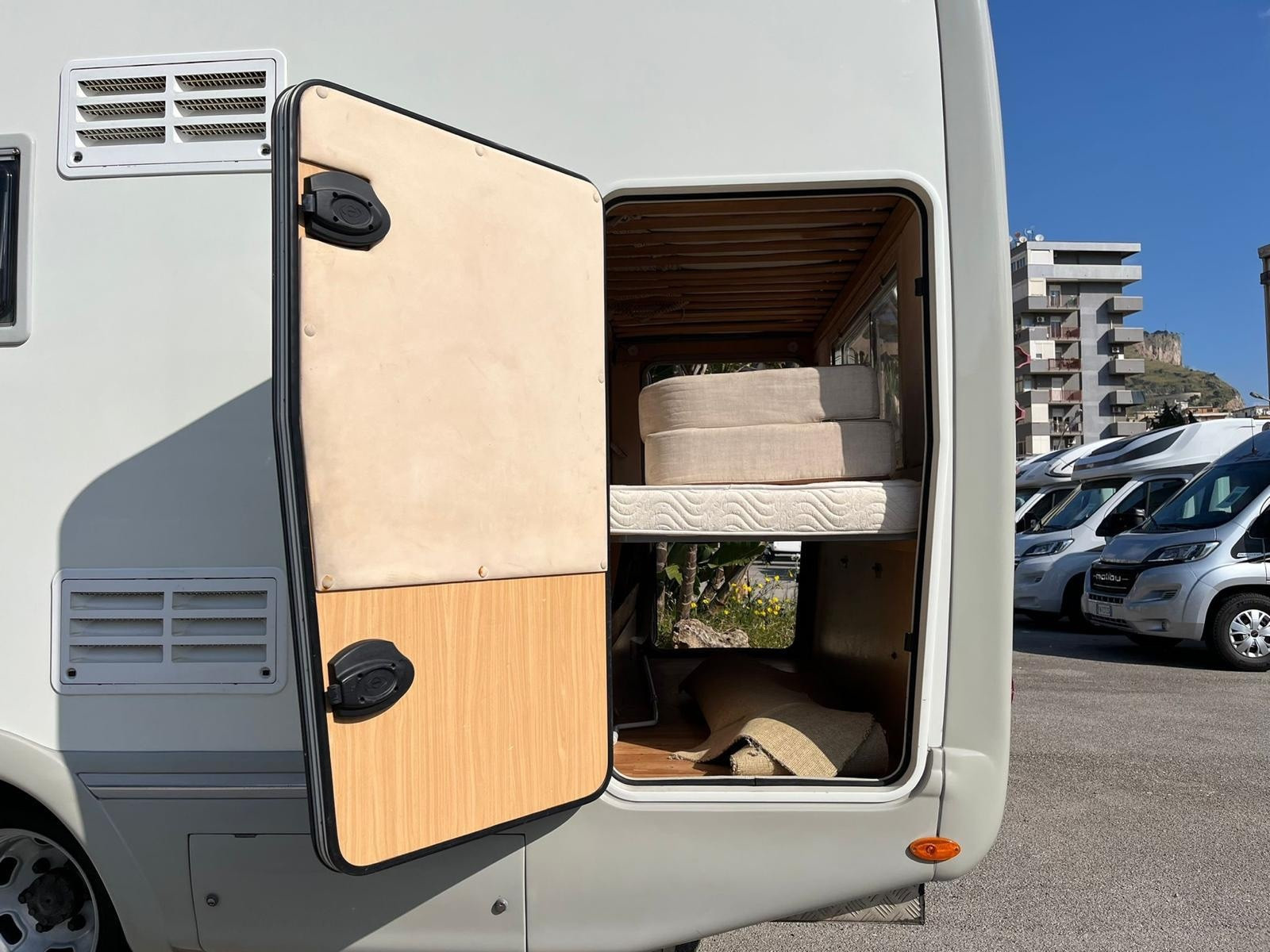 Arca M 720 Glt Iveco 35c18 '2009