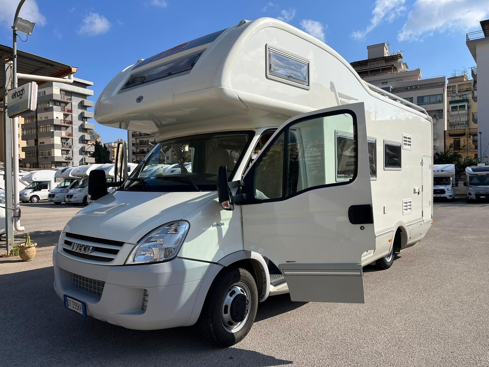 Arca M 720 Glt Iveco 35c18 '2009