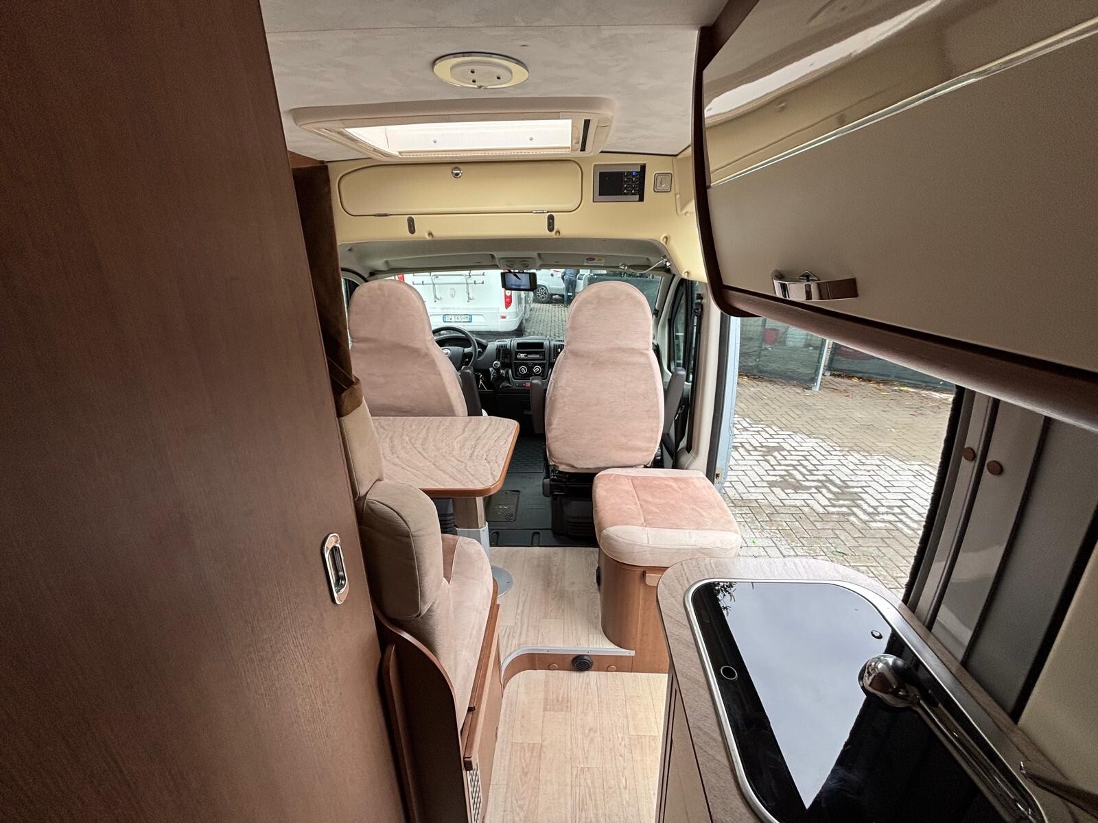 Ci International Kyros 3 camper