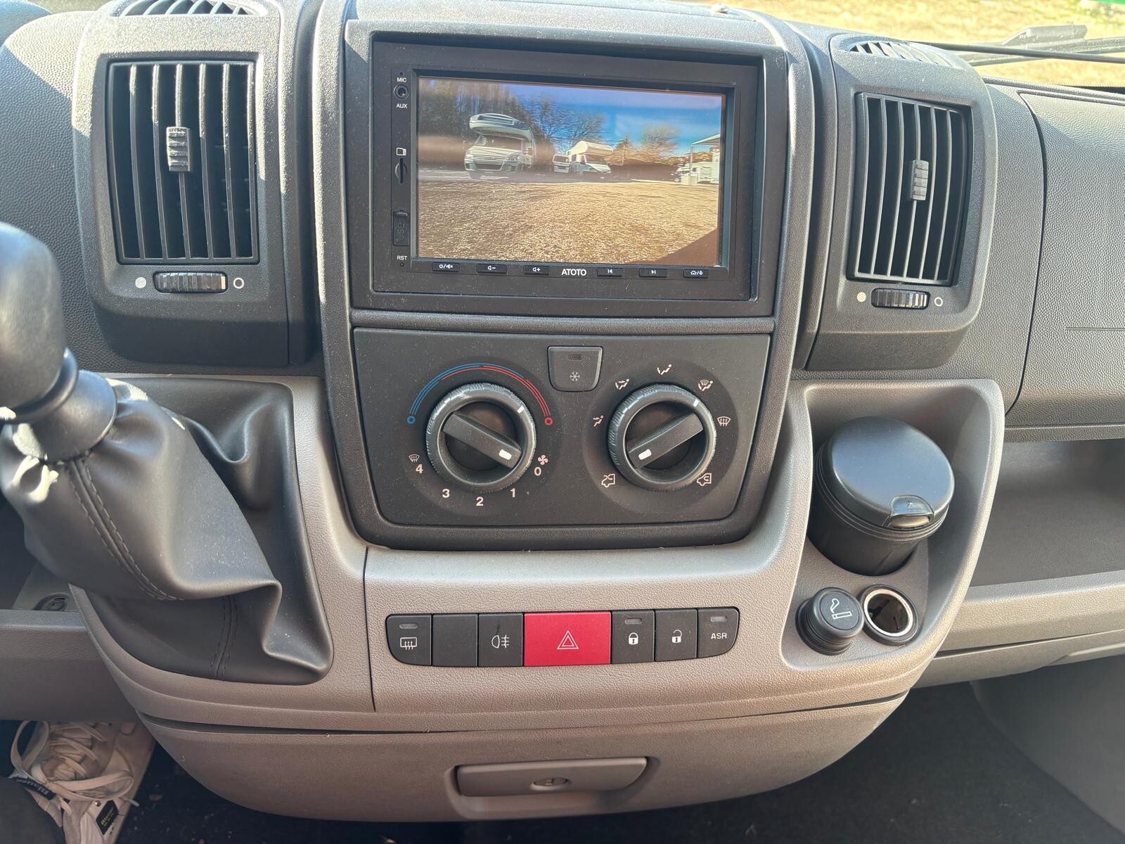 Benimar Mileo 235 camper