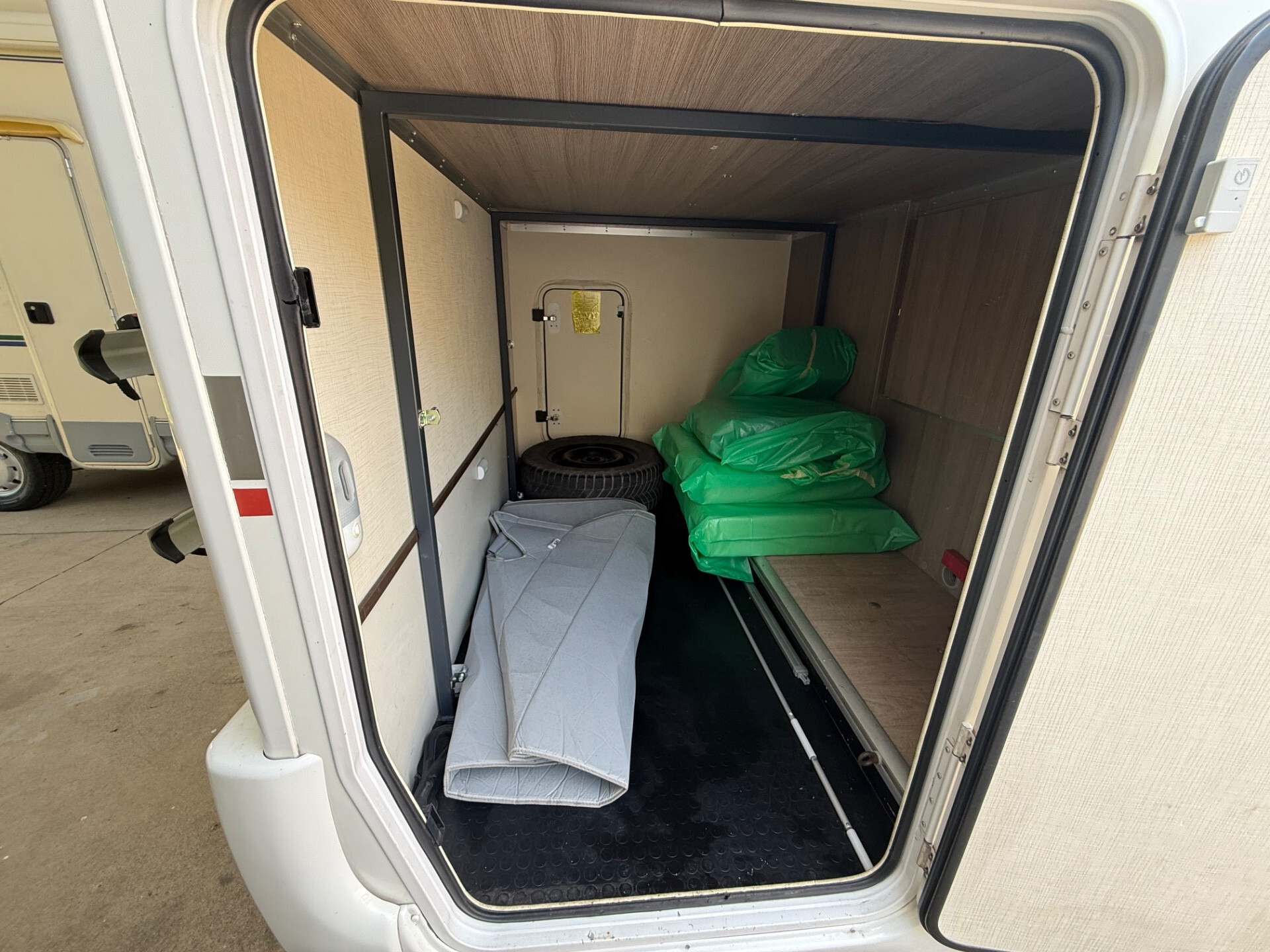 CHALLENGER C 394 GA 7.20 6 POSTI OMOLOGATI GARAGE