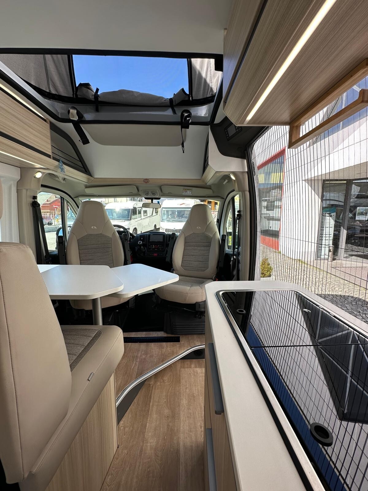 Adria Twin 600 SP Family