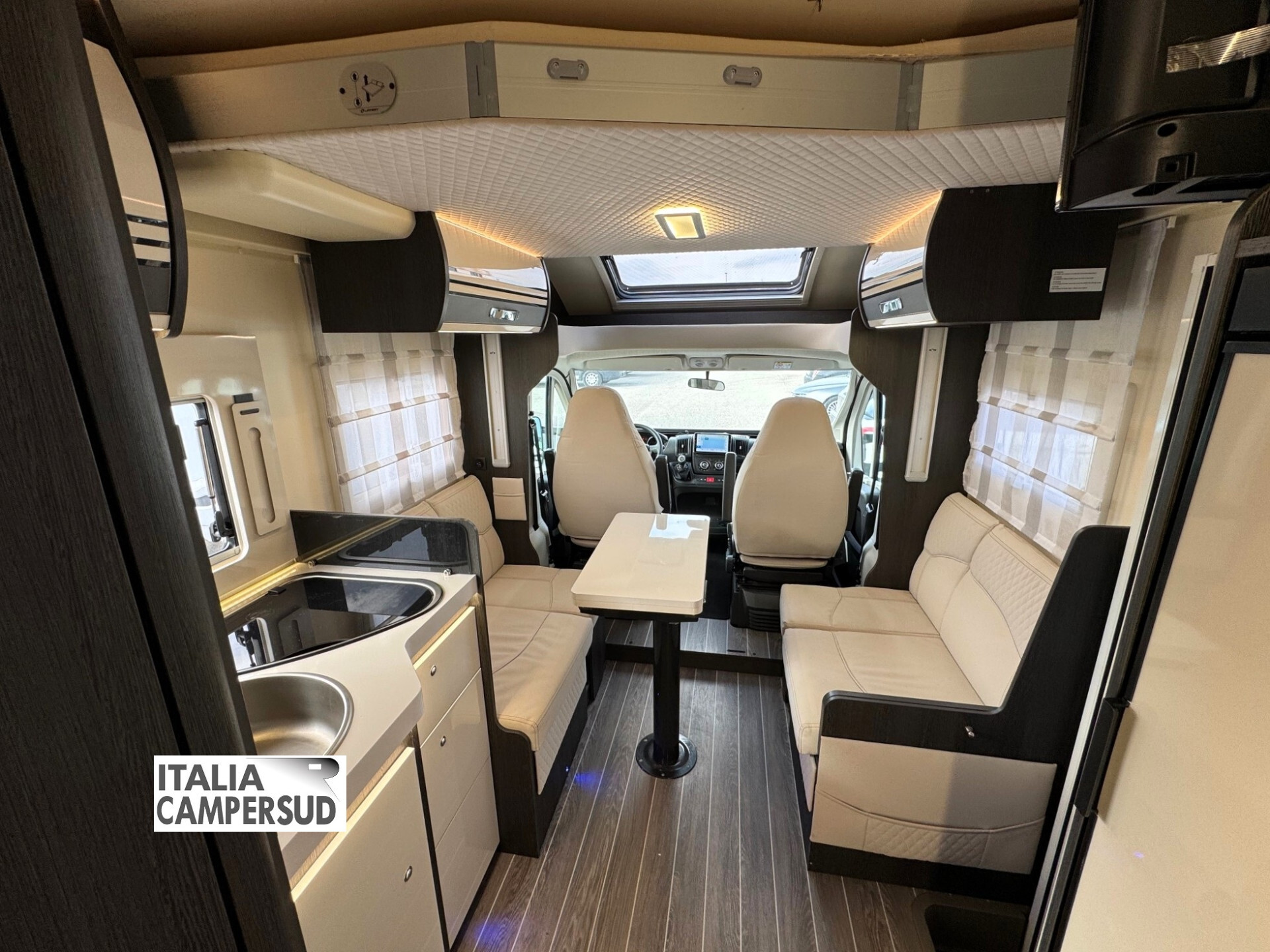 Camper Ci Magis 87 XT Elite Semintegrale Peugeot D
