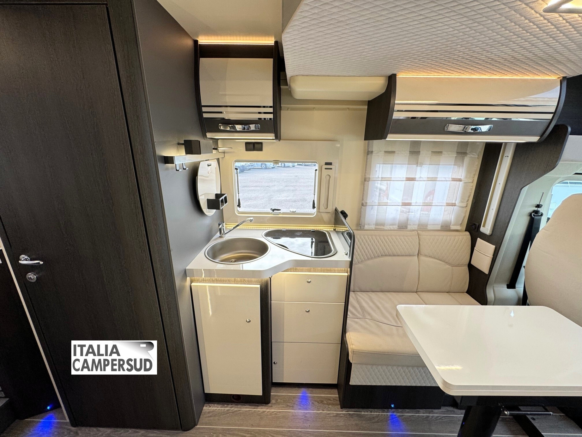 Camper Ci Magis 87 XT Elite Semintegrale Peugeot D