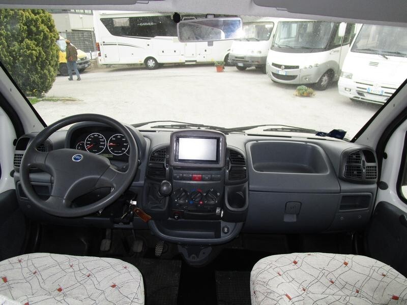 Arca M715GLT accessoriato, 146cv tenuto benissimo