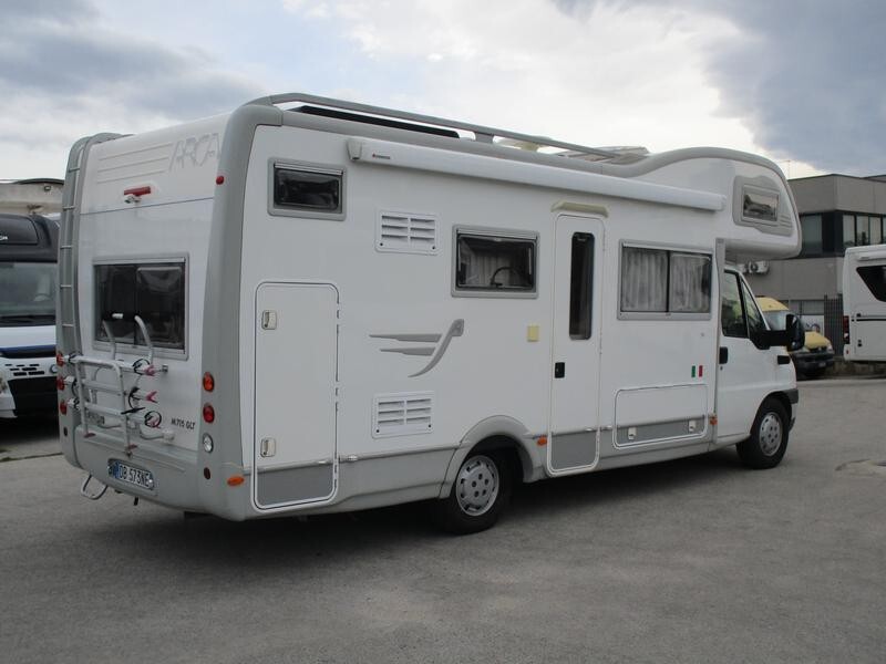 Arca M715GLT accessoriato, 146cv tenuto benissimo