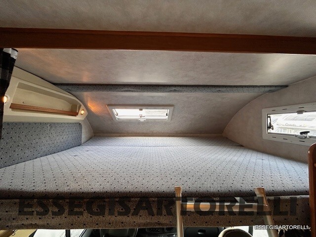 KENTUCKY CORRAL 3 GEMELLATO 137 CV 6 POSTI 664 CM 