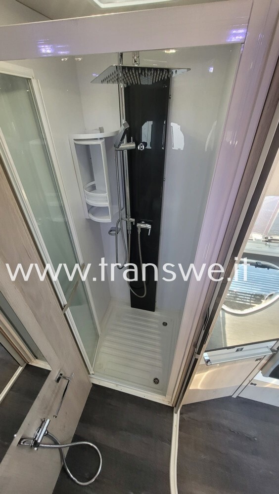 Chausson 610 Special Edition con letto basculante 