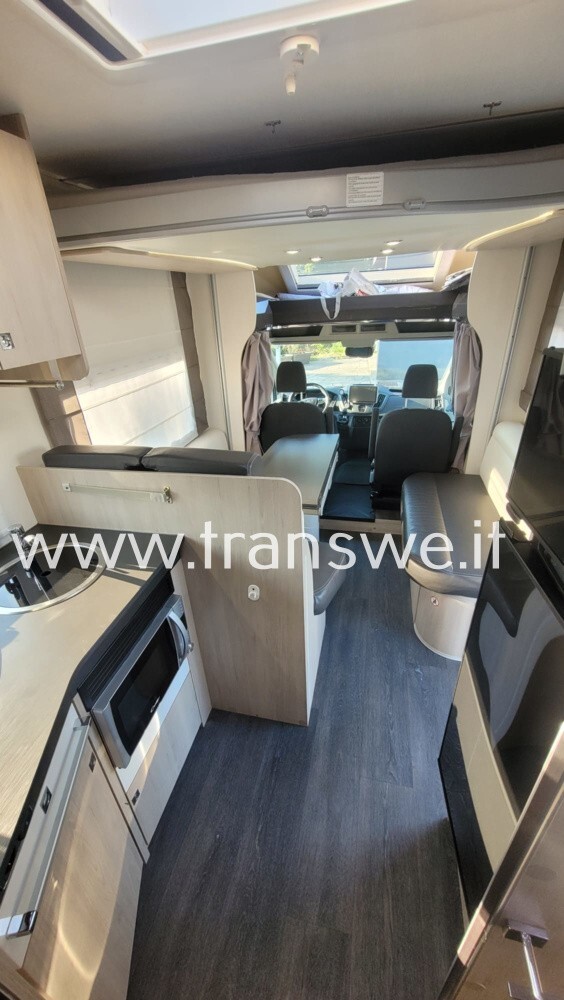 Chausson 610 Special Edition con letto basculante 