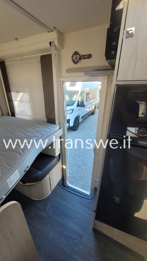 Chausson 610 Special Edition con letto basculante 