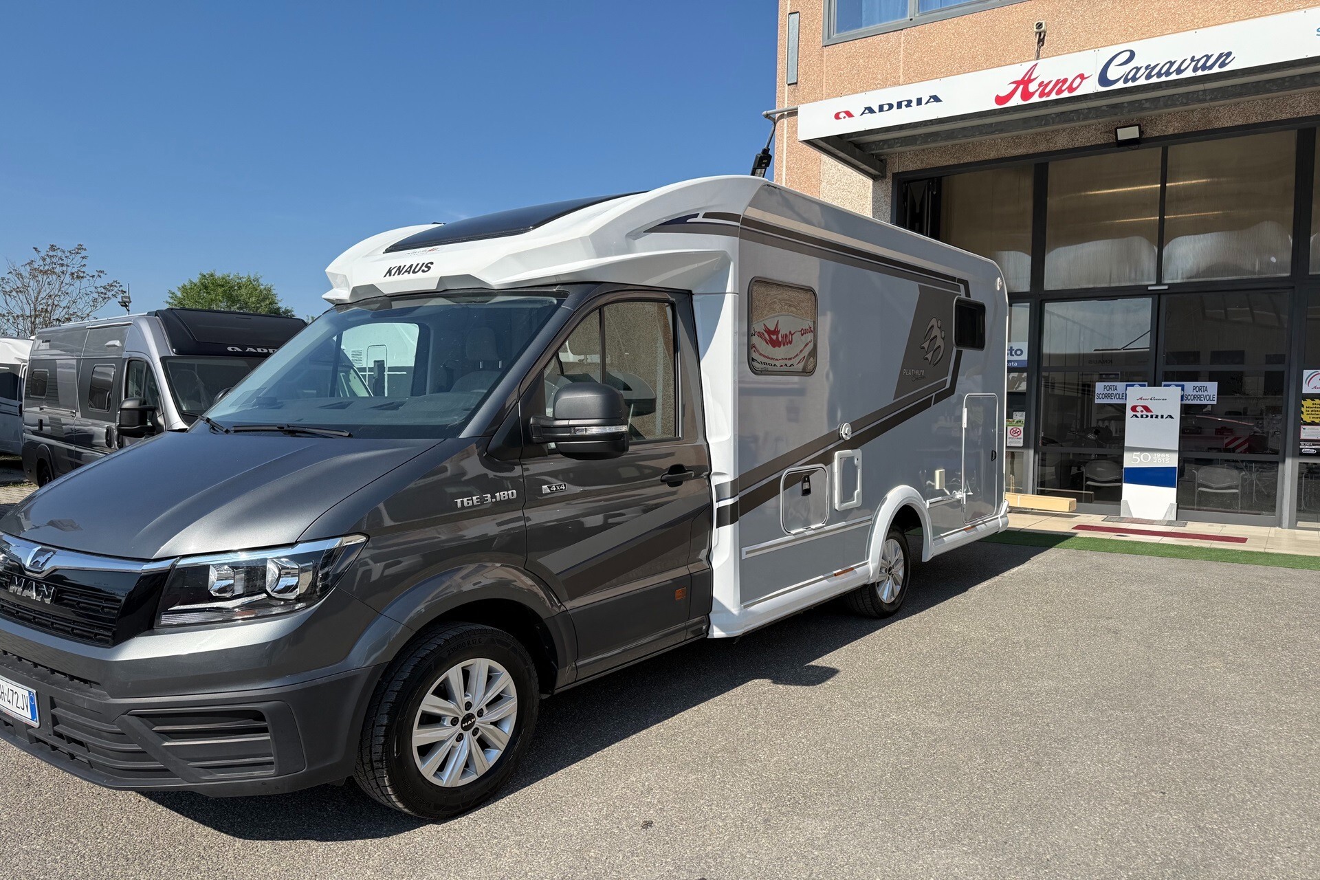 Knaus Van Ti Plus Platinum Collection