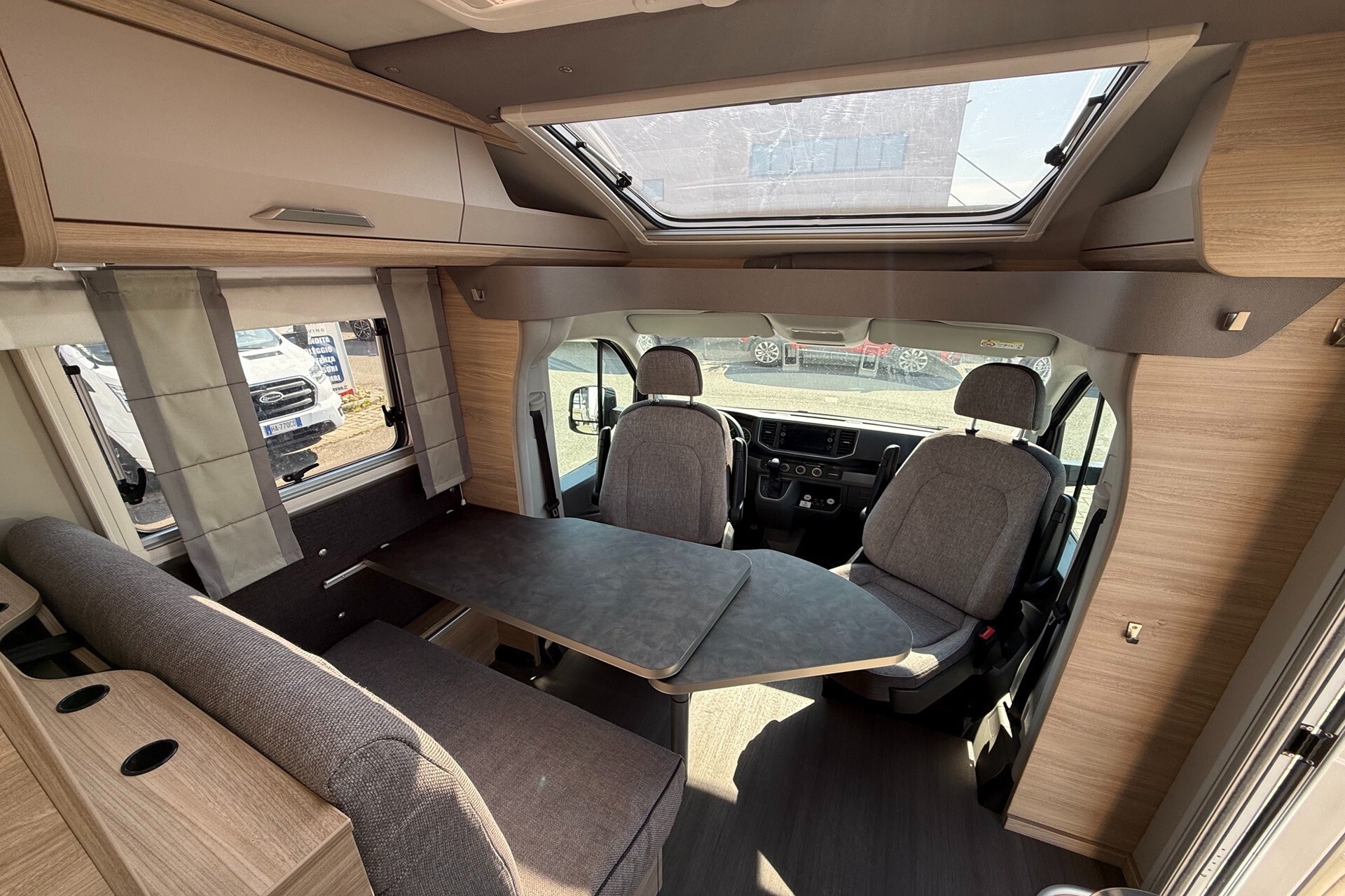 Knaus Van Ti Plus Platinum Collection