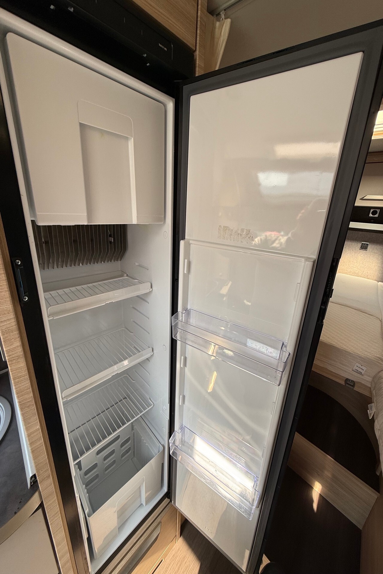 Knaus Van Ti Plus Platinum Collection