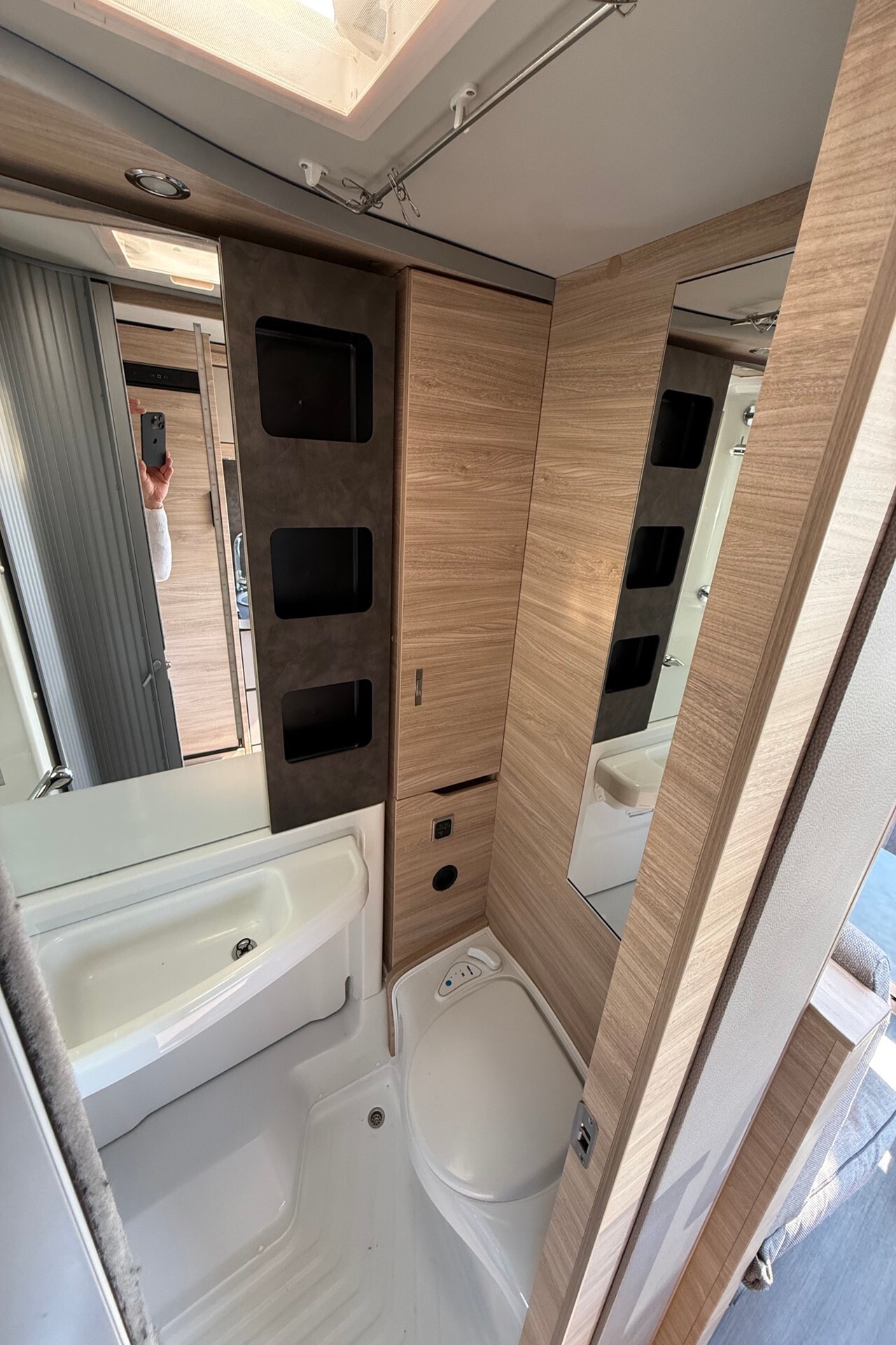 Knaus Van Ti Plus Platinum Collection