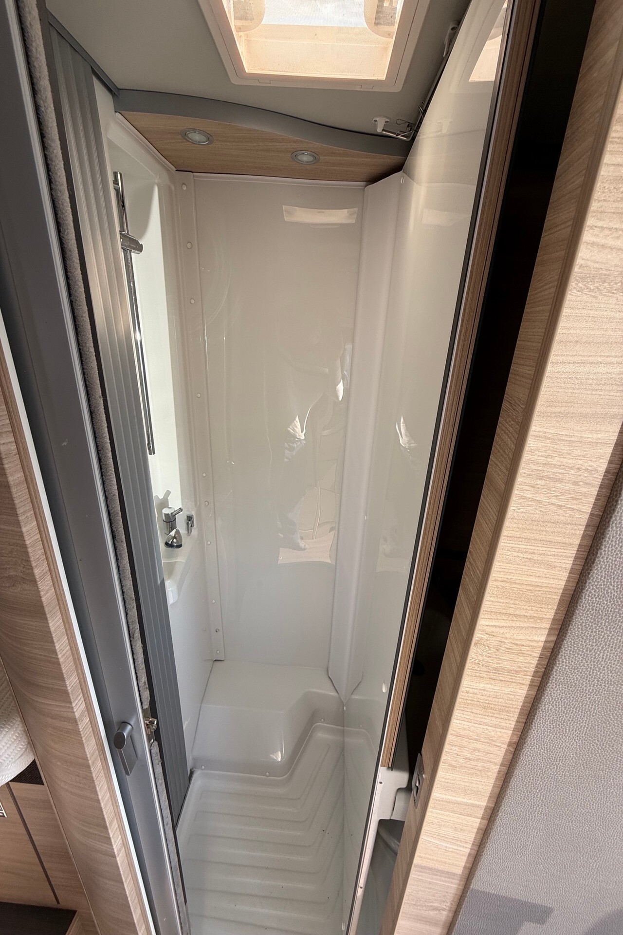 Knaus Van Ti Plus Platinum Collection