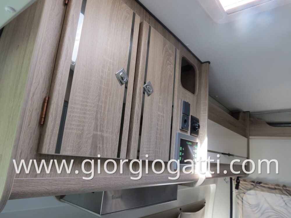 CAMPER PURO FONT VENDOME H 307 VAN CON LETTO BASCU