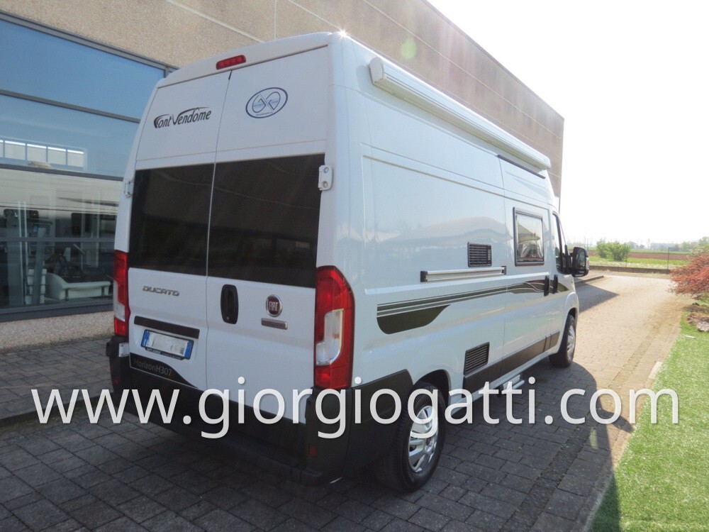 CAMPER PURO FONT VENDOME H 307 VAN CON LETTO BASCU