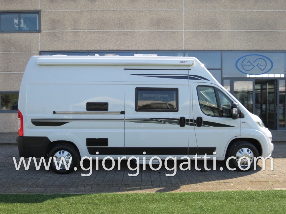 CAMPER PURO FONT VENDOME H 307 VAN CON LETTO BASCU