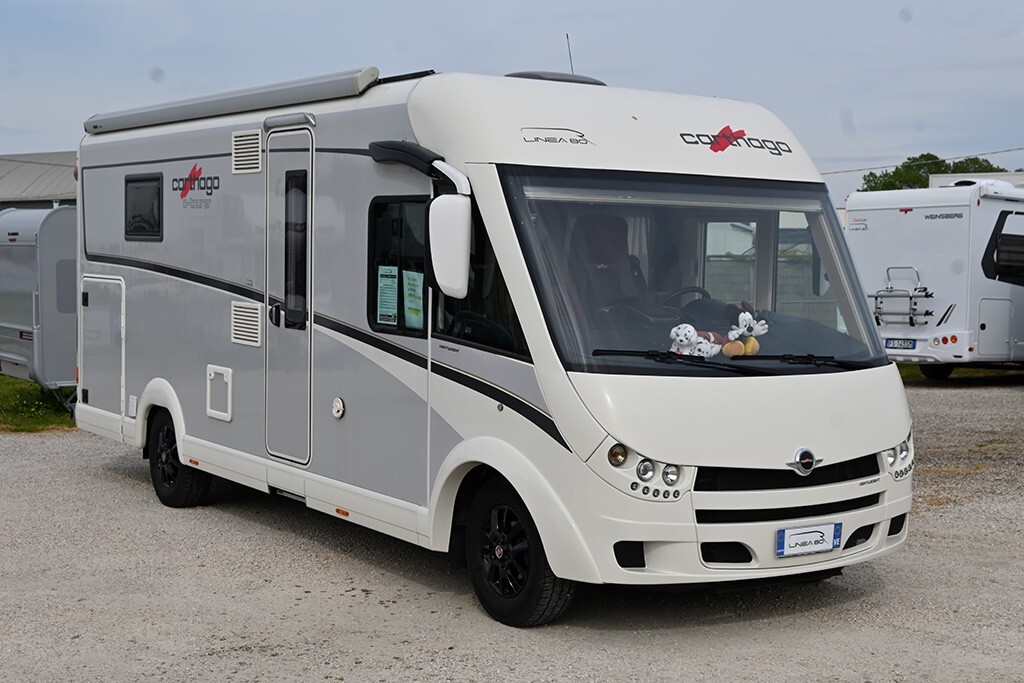 Carthago C-Tourer I 144 QB letto centrale