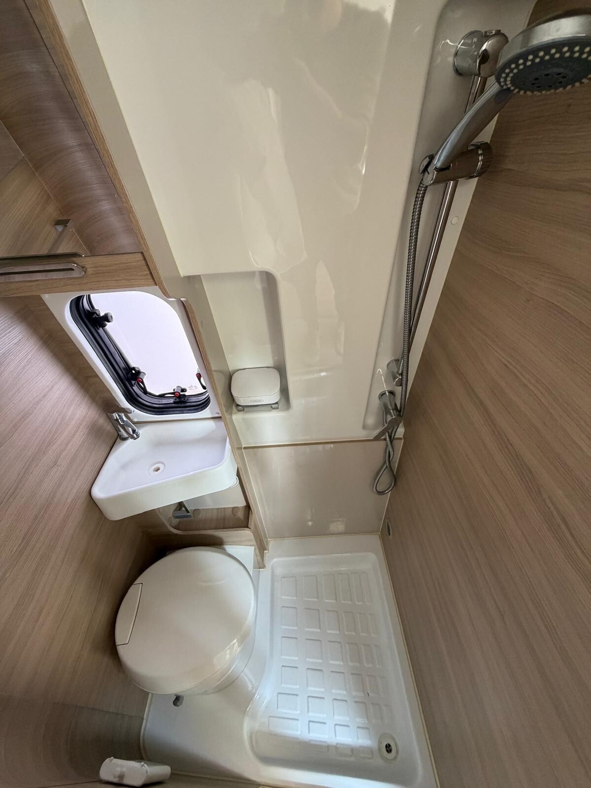 FURGONATO C.I. KYROS DUO XL