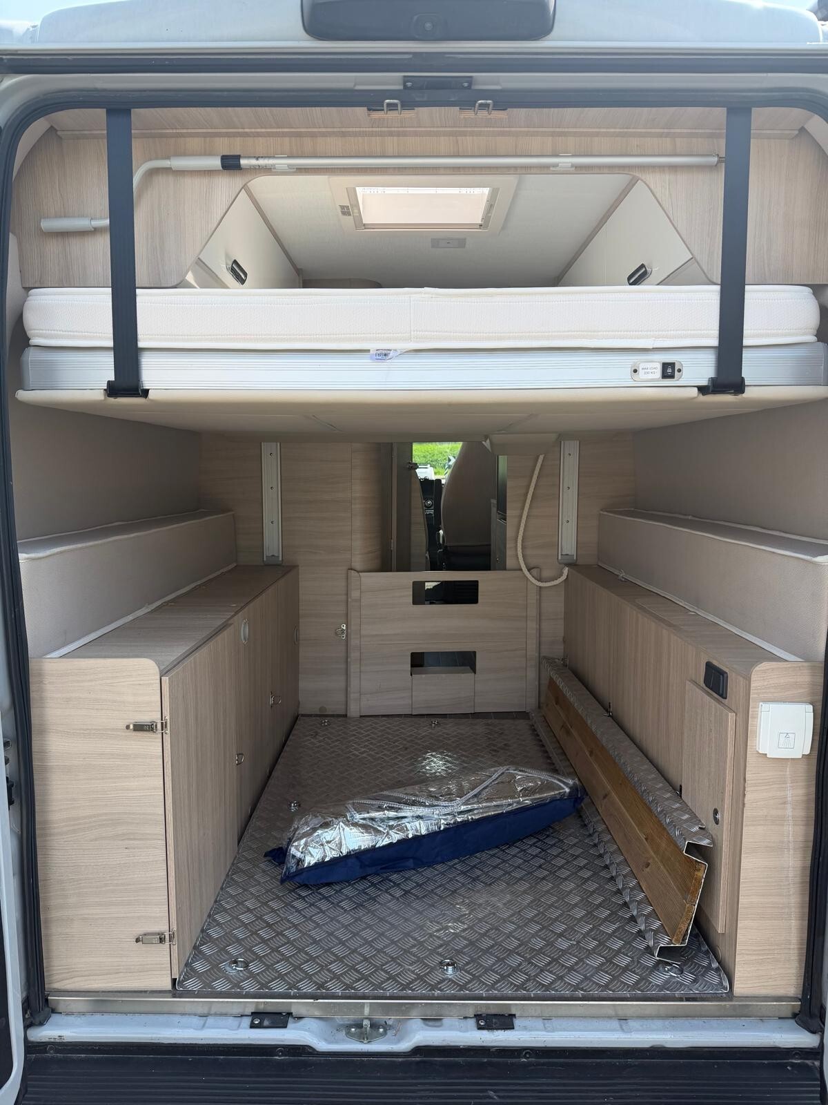 FURGONATO C.I. KYROS DUO XL