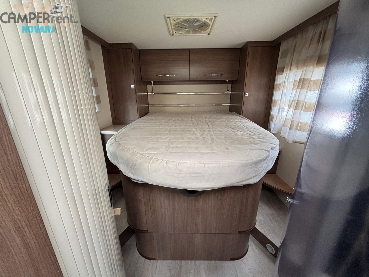 Chausson FLASH 628 EB - SEMINTEGRALE LETTO NAUTICO