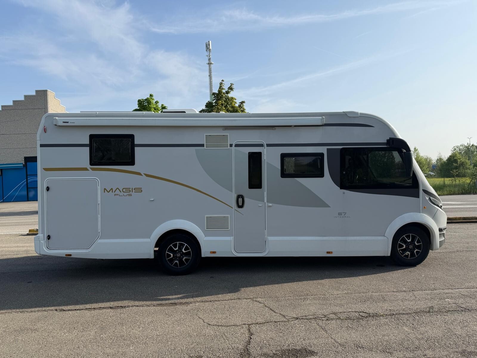 MOTORHOME C.I. MAGIS INTEGRAL 67 PLUS