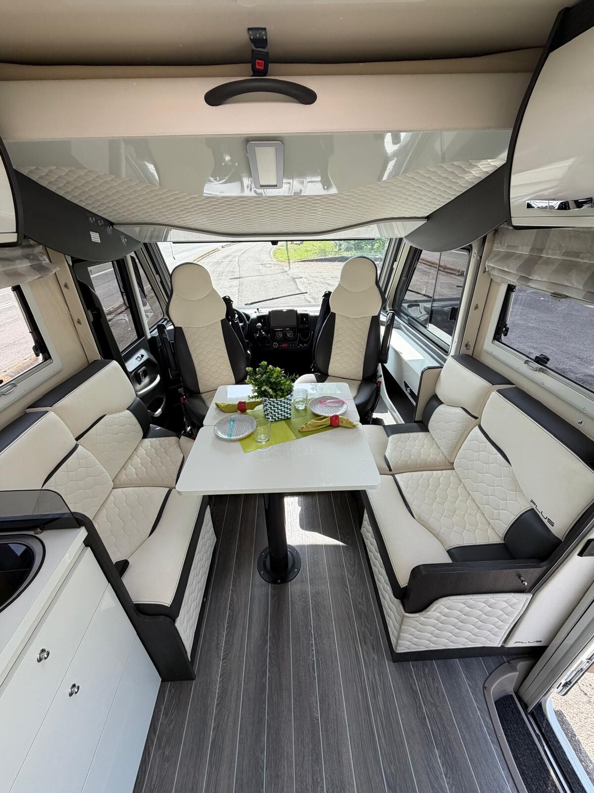 MOTORHOME C.I. MAGIS INTEGRAL 67 PLUS
