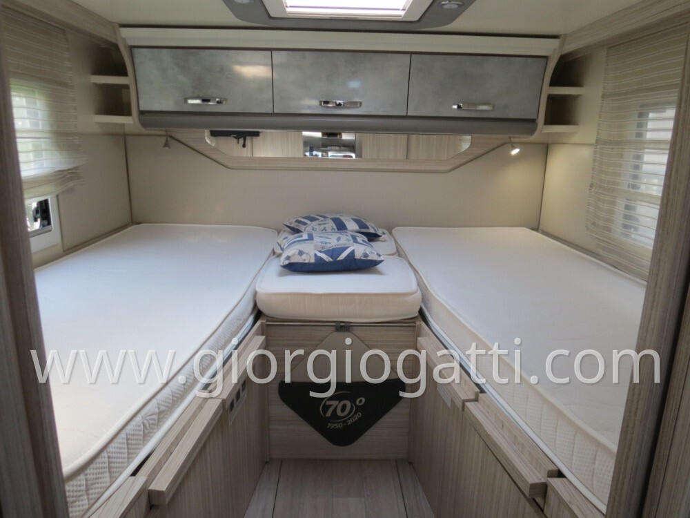 CAMPER SEMINTEGRALE ELNAGH T-LOFT 532 70*ANNIVERSA