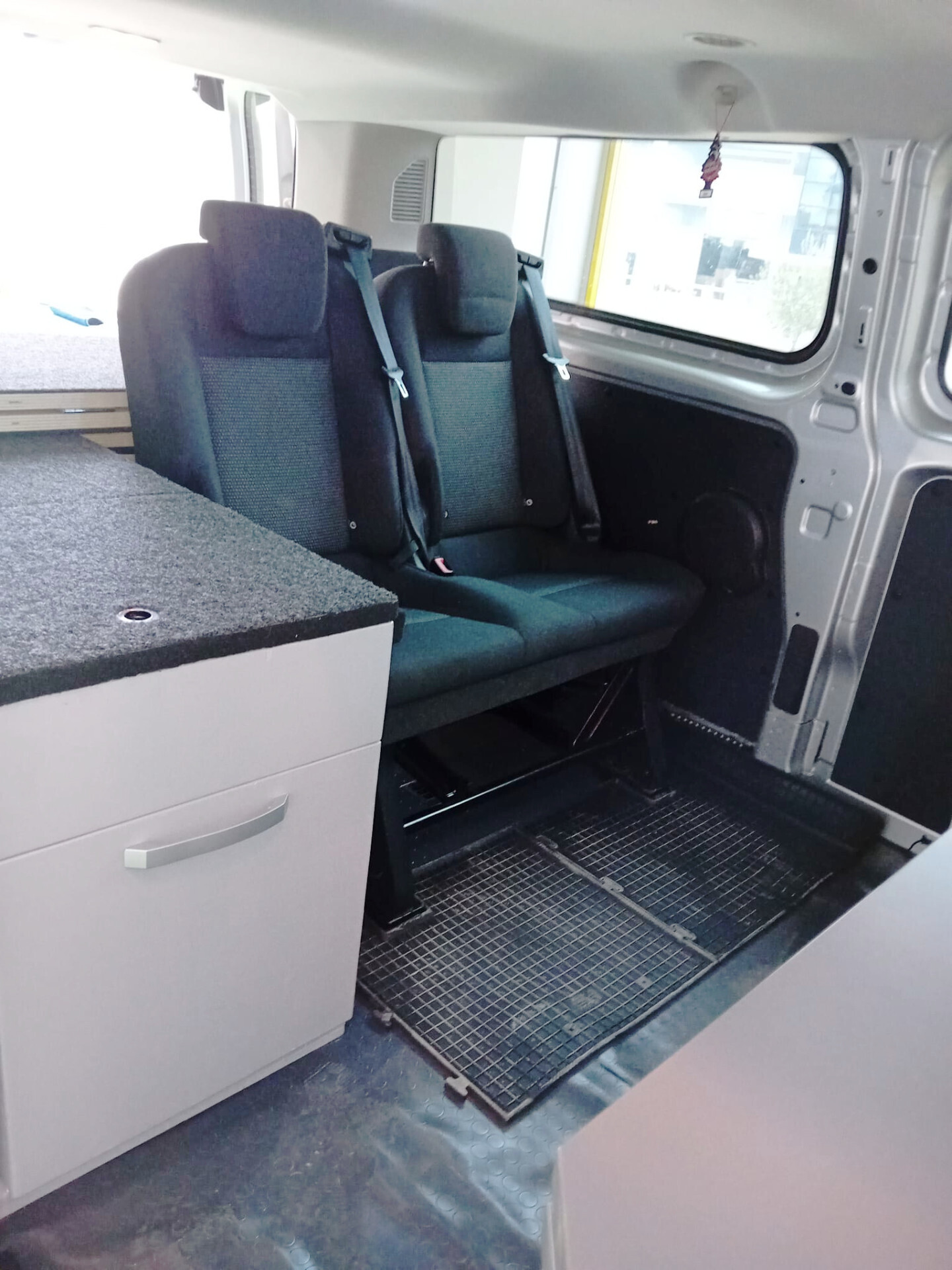 Ford allestimento mini van