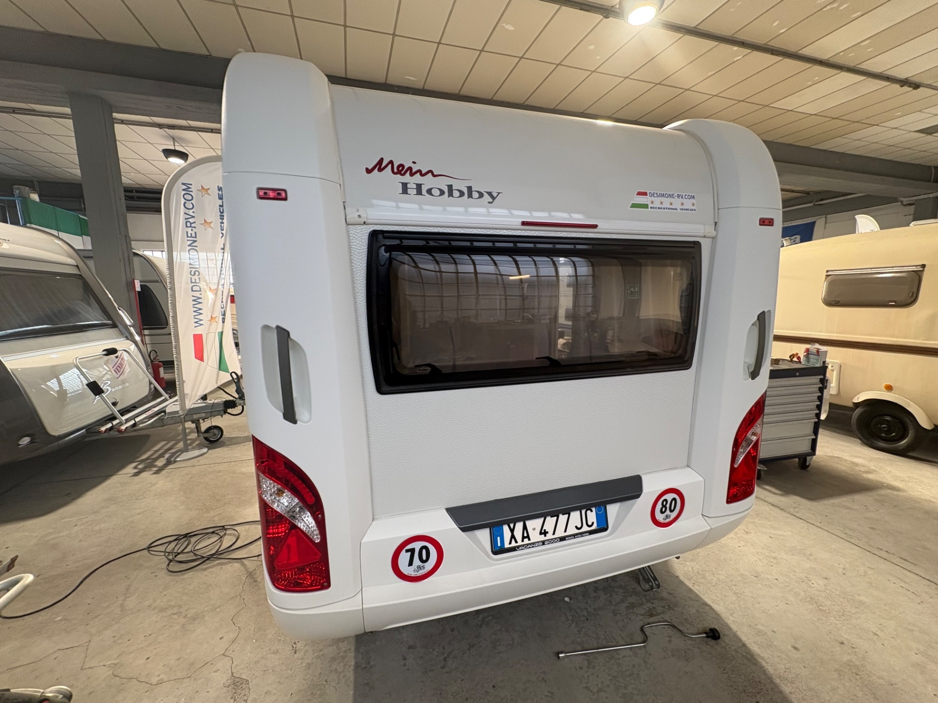 Hobby Ontour 460 ul-posti 4-Mover-veranda