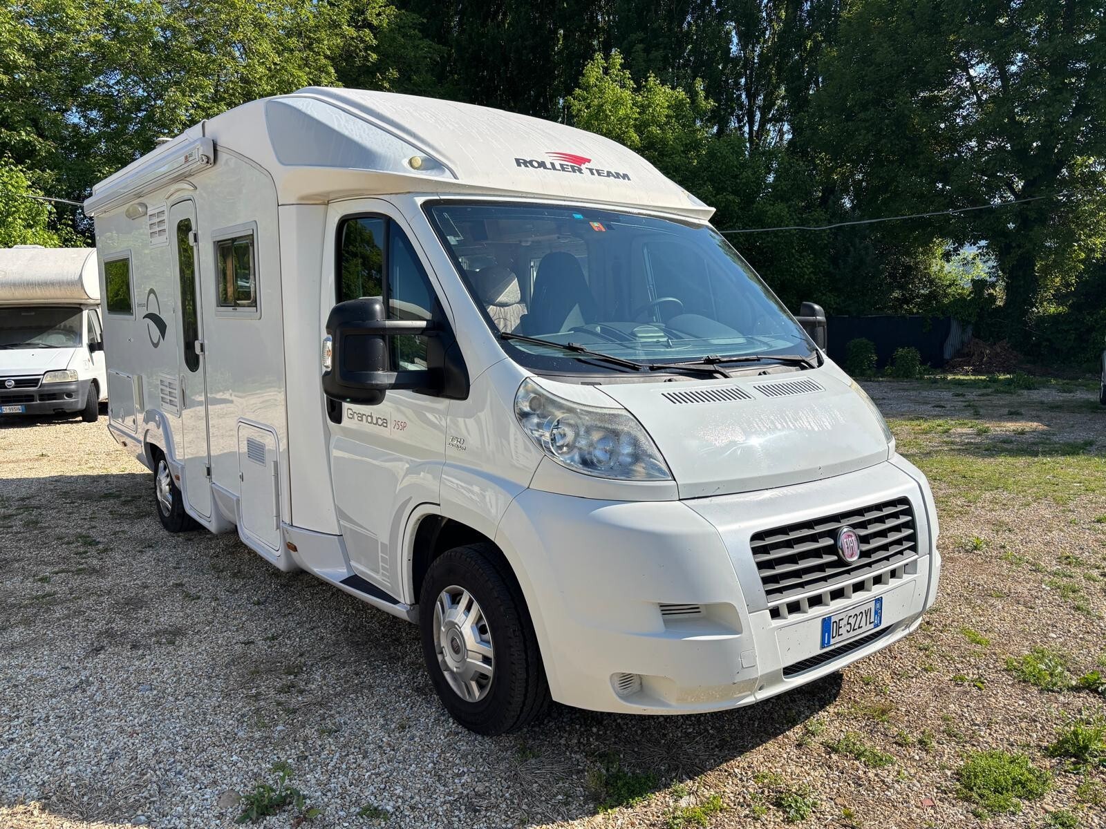 Roller Team Granduca 255P camper