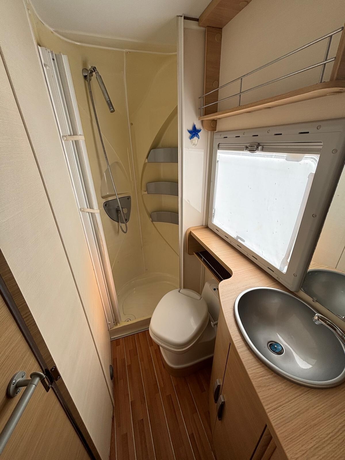 Roller Team Granduca 255P camper