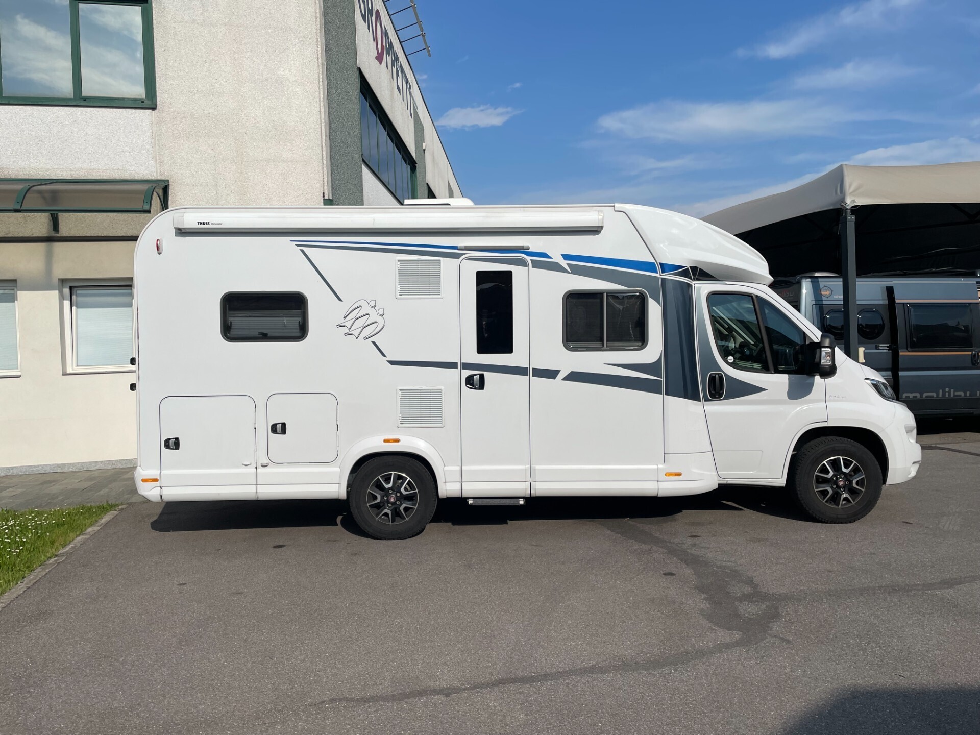 Knaus LIVE WAVE 650 MF