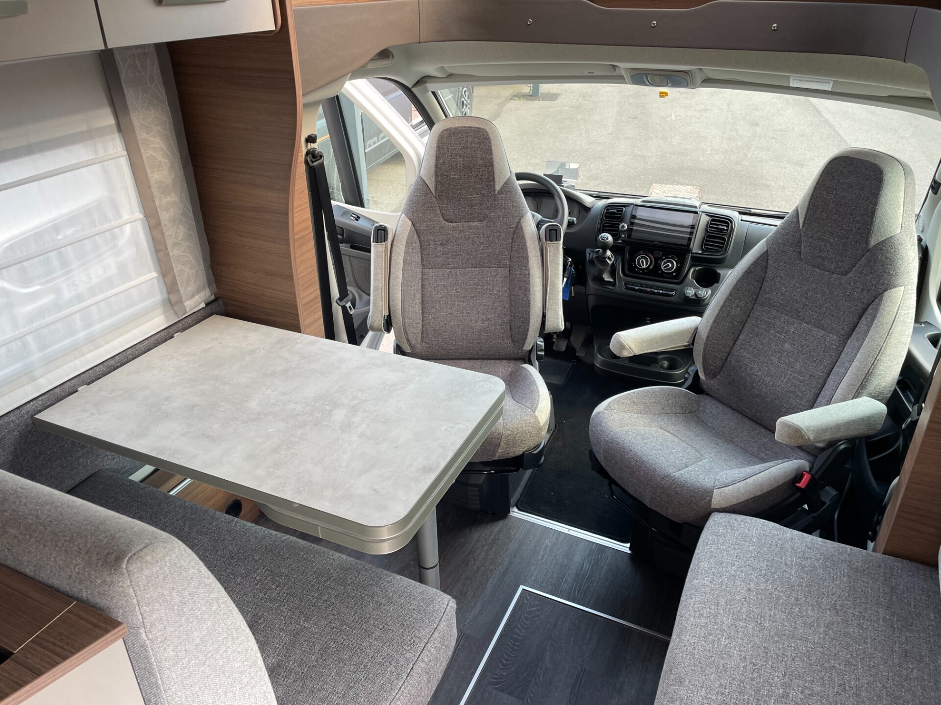 Knaus LIVE WAVE 650 MF